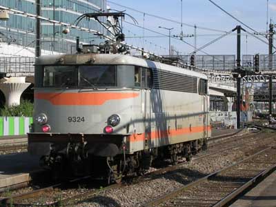          http://sncf.ratp.free.fr/9324%20Austerlitz%20(1).JPG              